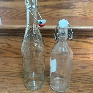 Bundle Of 2 Swing top Glass Bottles with stoppers Oil Drink Flavors Water